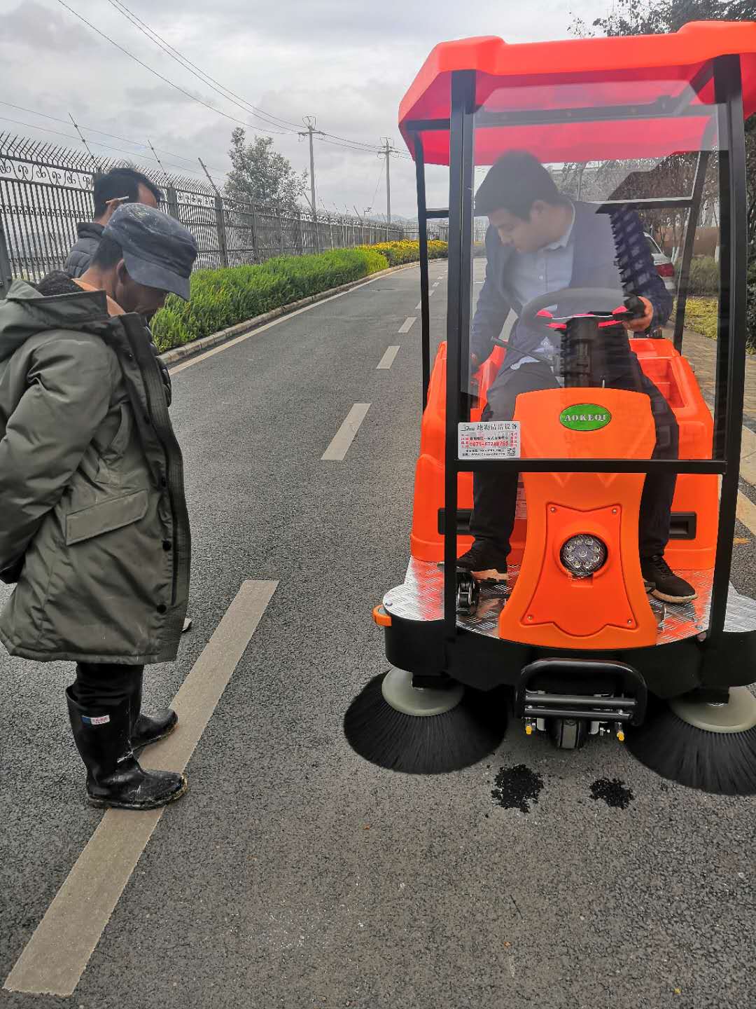 湖南駕駛式掃地機廠家
